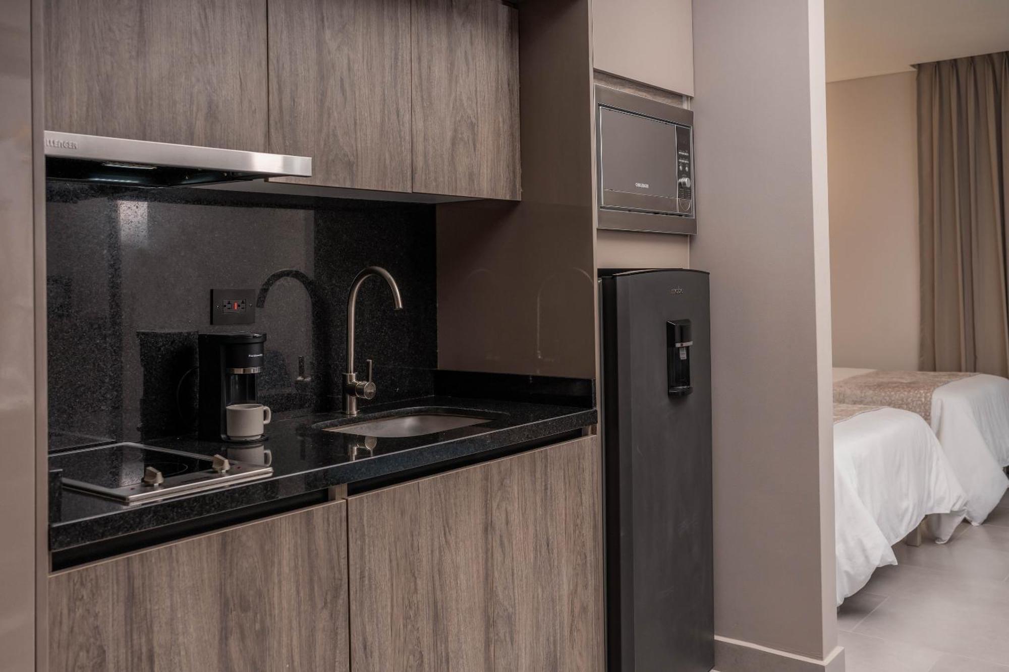 Amari Living Suites Μπαρρανκίγια Εξωτερικό φωτογραφία